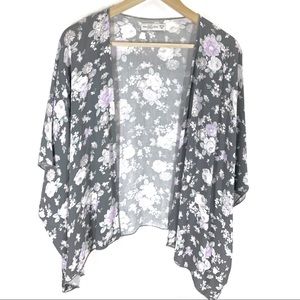 Abercrombie & Fitch Gray Floral Kimono One Size